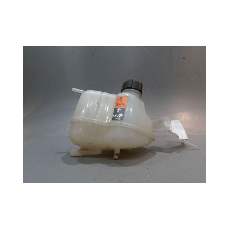 VASE EXPANSION NISSAN QASHQAI