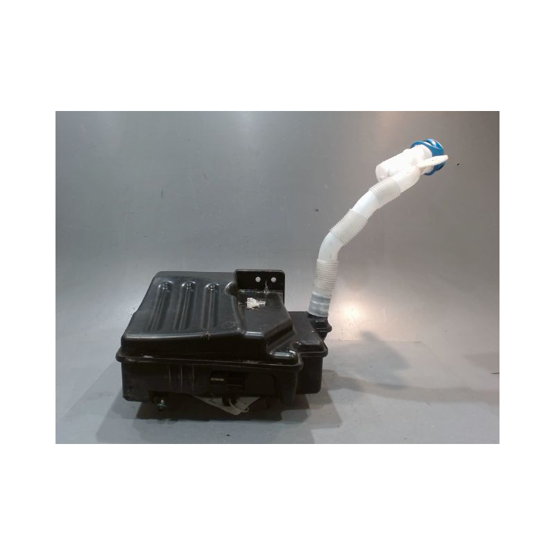RESERVOIR LAVE-GLACE AVANT AUDI A3