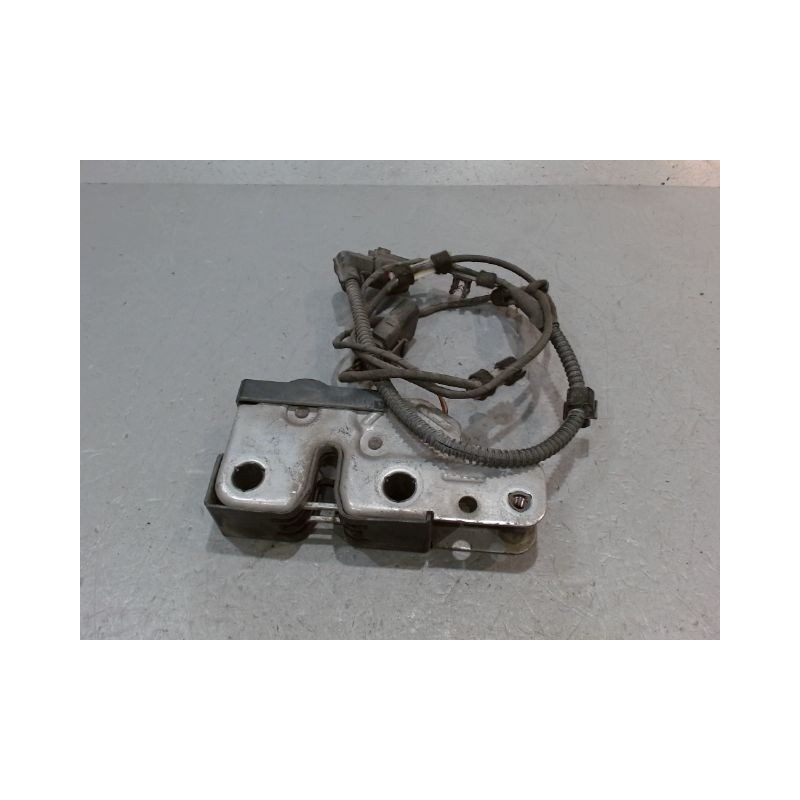 SERRURE CAPOT VOLKSWAGEN PASSAT