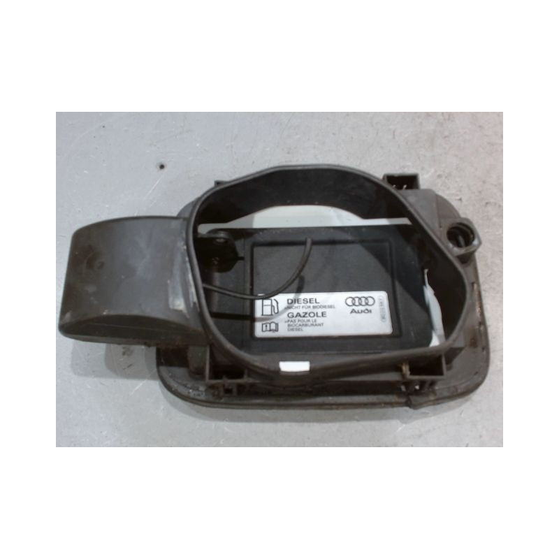 VOLET DE TRAPPE CARBURANT AUDI A4