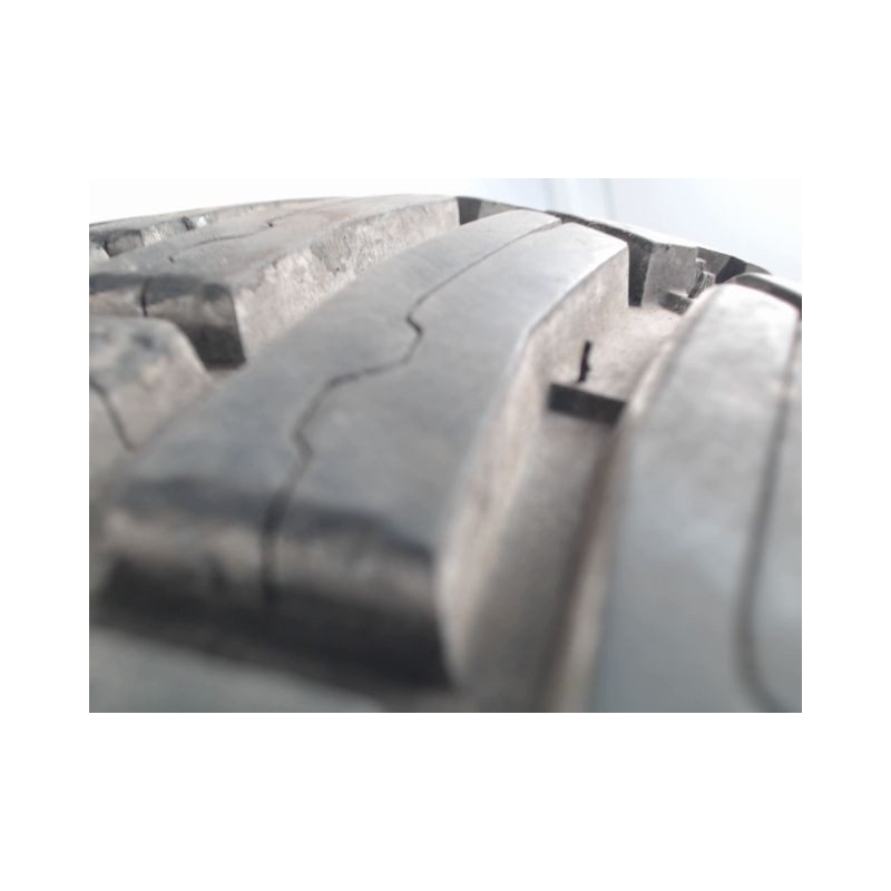 Paire de pneus MICHELIN CROSSCLIMATE CAMPING 215 70 15 109 R