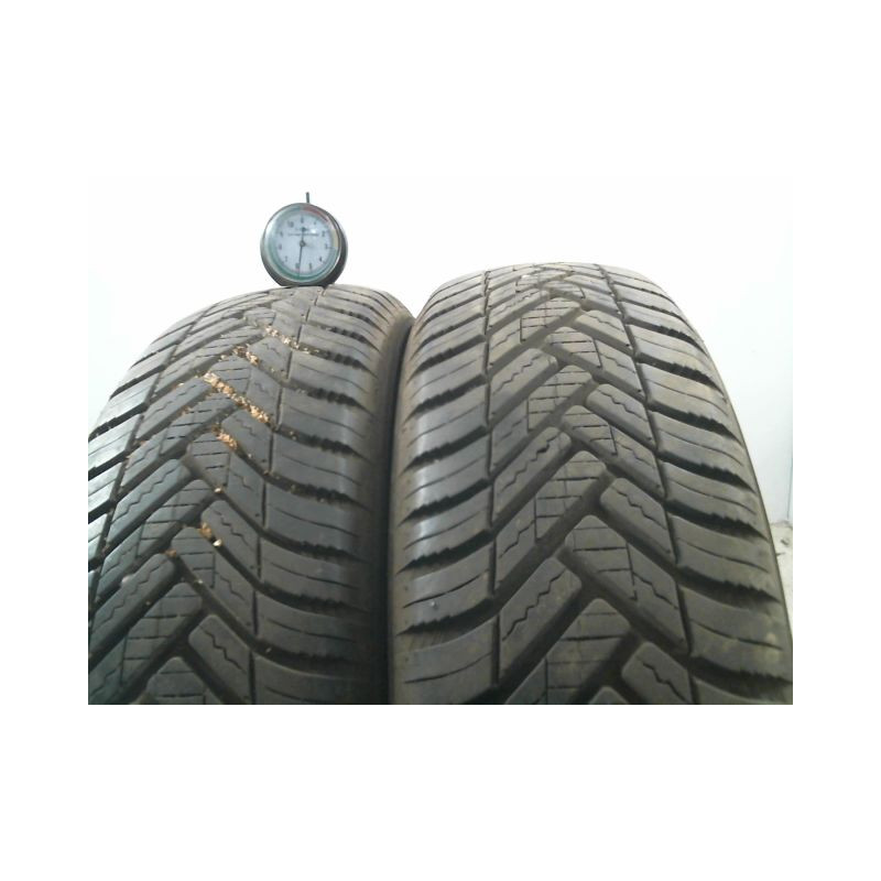 Paire de pneus HANKOOK KIINERGY 4S 2 155 65 14 75 T