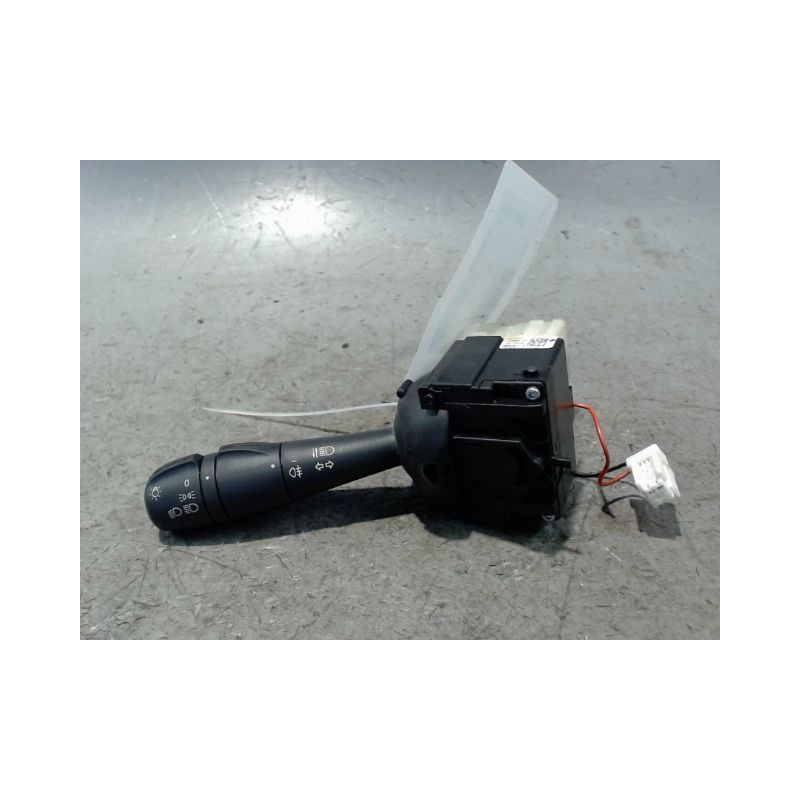 COMMANDE CLIGNOTANT RENAULT TWINGO