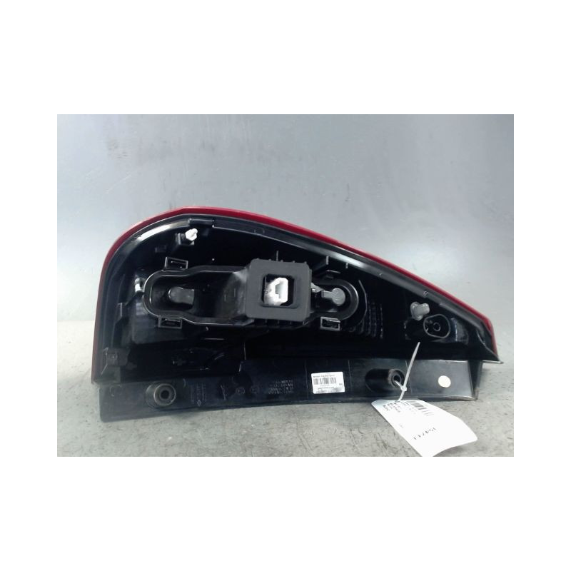 FEU ARRIERE DROIT RENAULT SCENIC III 2009-