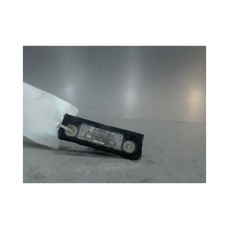 ECLAIREUR PLAQUE DE POLICE DROIT SKODA ROOMSTER