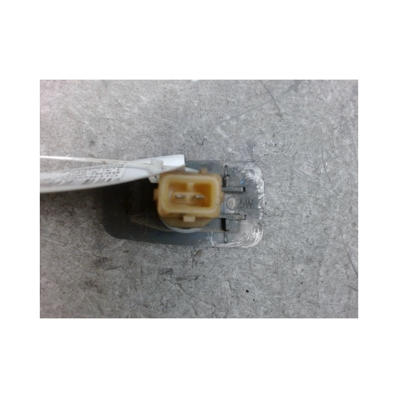 REPETITEUR AILE GAUCHE CITROEN BERLINGO BREAK -2002