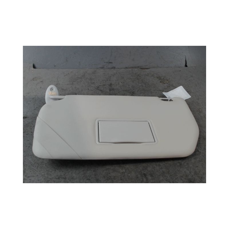 PARE-SOLEIL G FORD T.COURIER