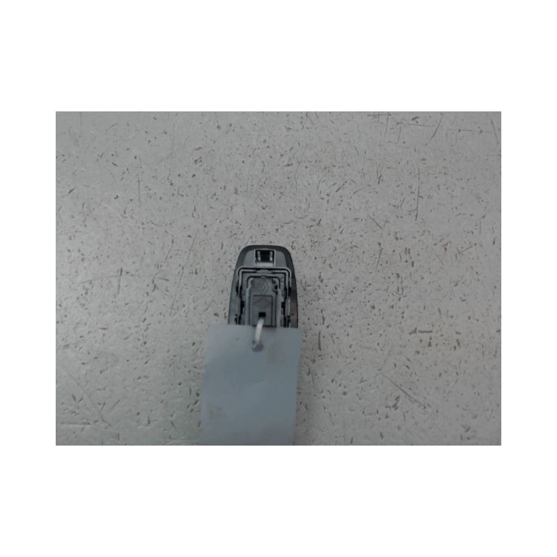 COMMANDE LEVE-GLACE PORTE AVD RENAULT CLIO