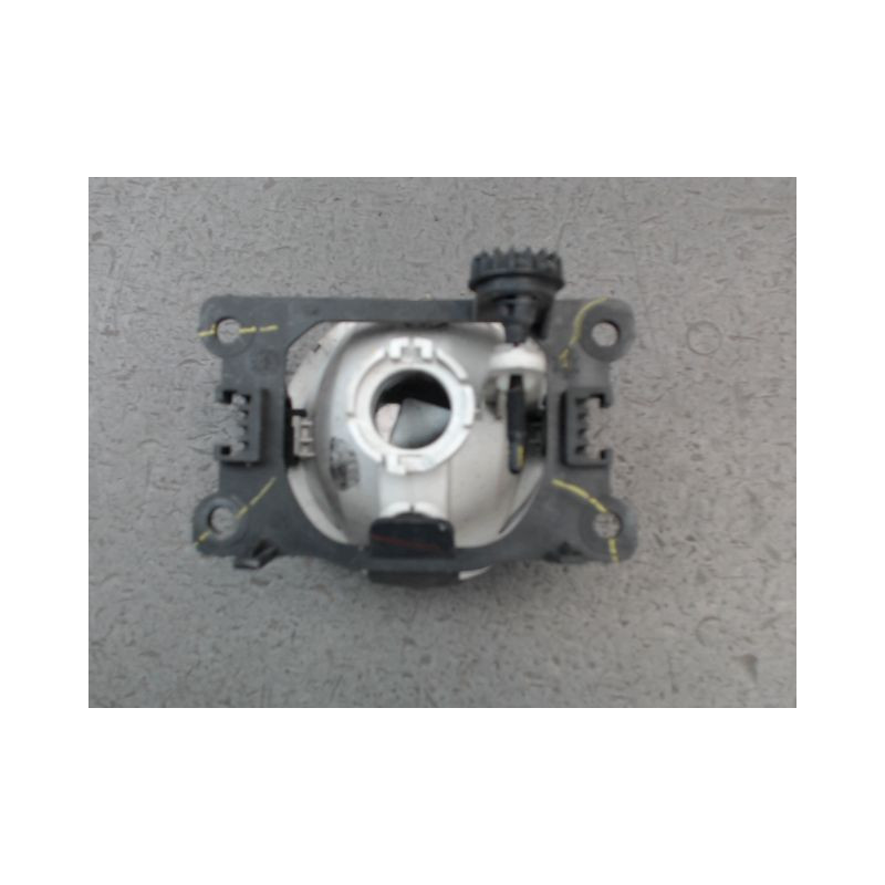 PHARE ANTIBROUILLARD AVANT GAUCHE PEUGEOT 208