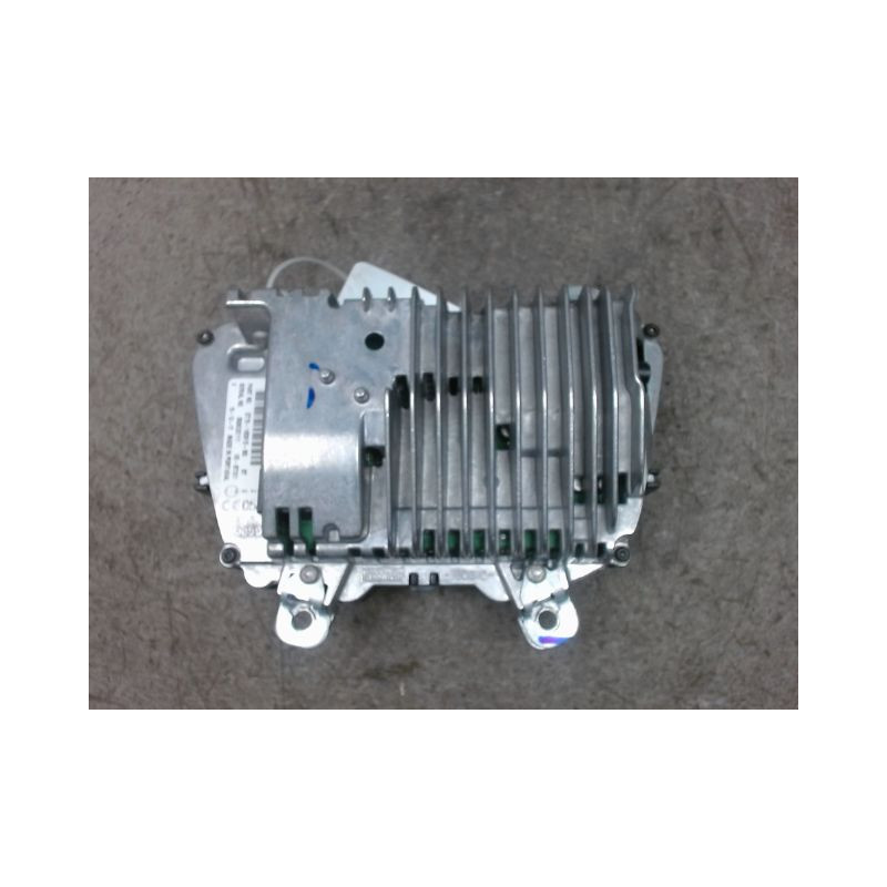 COMMANDE AUTORADIO FORD T.COURIER