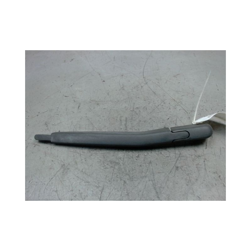BRAS ESSUIE-GLACE ARRIERE OPEL CORSA