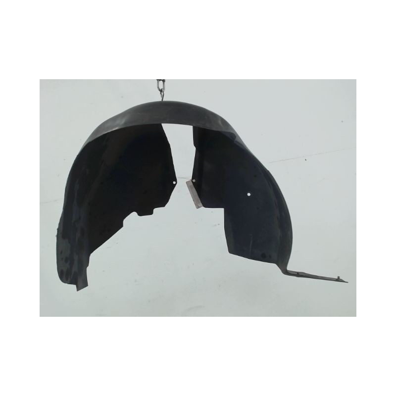 PARE-BOUE ARRIERE GAUCHE PEUGEOT 406 95-99