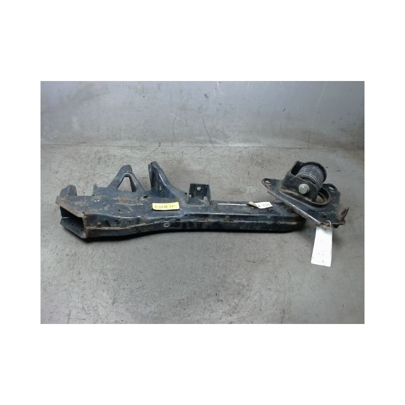 TRIANGLE INFERIEUR ARRIERE DROIT ALFA ROMEO BRERA
