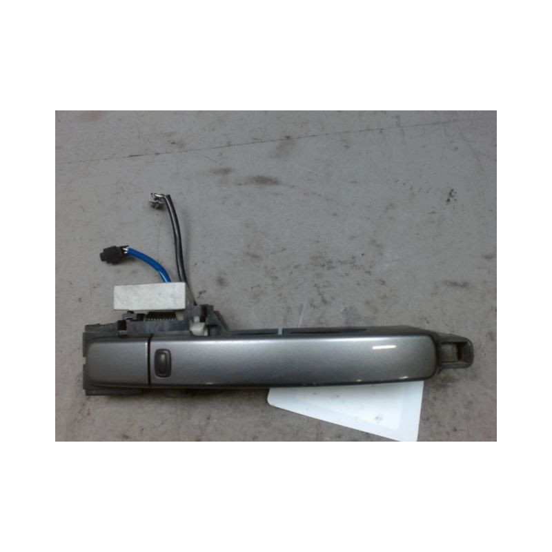 POIGNEE EXTERIEURE PORTE AVANT DROIT NISSAN QASHQAI