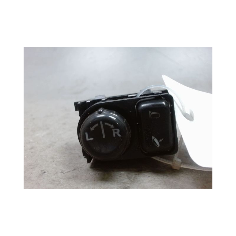 COMMANDE RETROVISSEUR EXTERIEUR ELECTRIQUE NISSAN QASHQAI