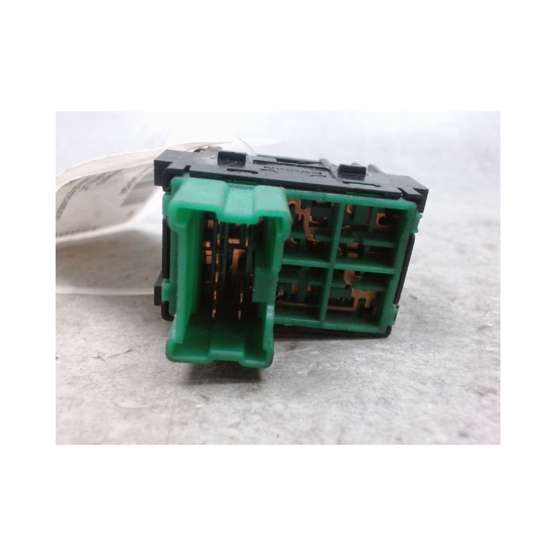 COMMANDE RETROVISSEUR EXTERIEUR ELECTRIQUE NISSAN QASHQAI