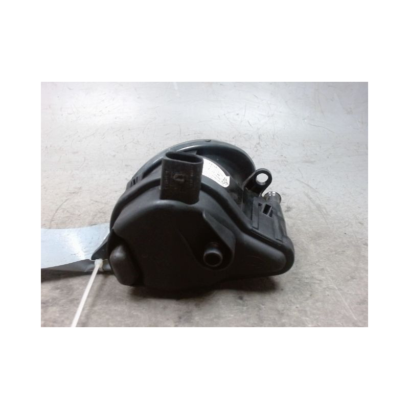 PHARE ANTIBROUILLARD AVANT DROIT AUDI A3 SPORTBACK