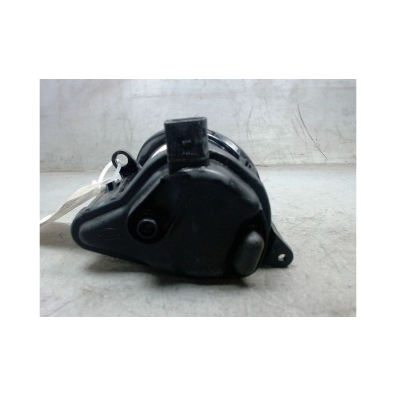 PHARE ANTIBROUILLARD AVANT GAUCHE AUDI A3 SPORTBACK