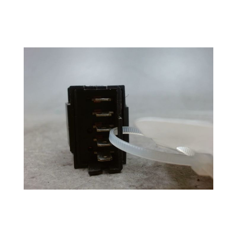 COMMANDE LEVE-GLACE PORTE AVG CITROEN BERLINGO BREAK 2002-