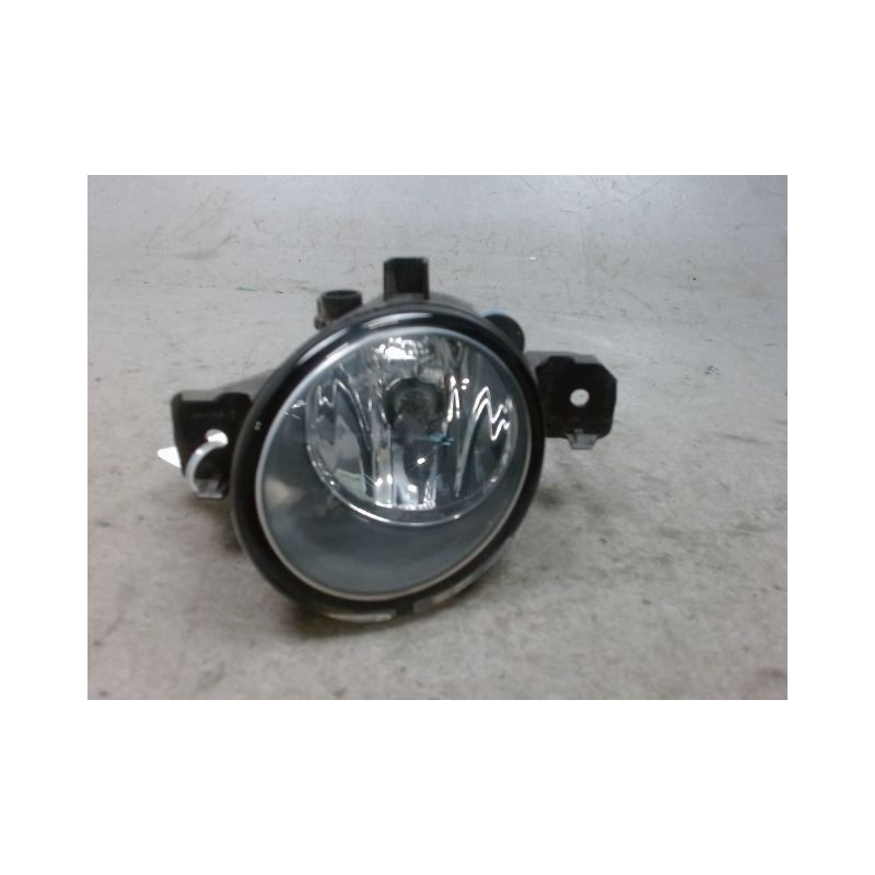 PHARE ANTIBROUILLARD AVANT DROIT RENAULT CLIO