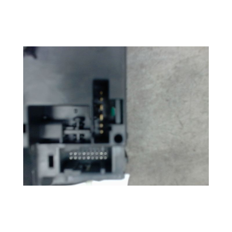 COMMANDE ESSUIE GLACE RENAULT CLIO