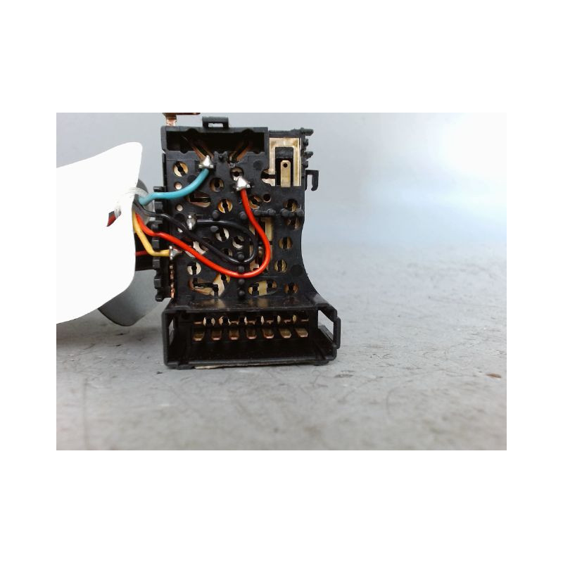 COMMANDE ECLAIRAGE RENAULT TWINGO