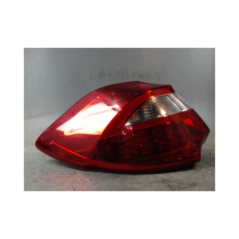FEU ARRIERE GAUCHE  KIA CEE-D