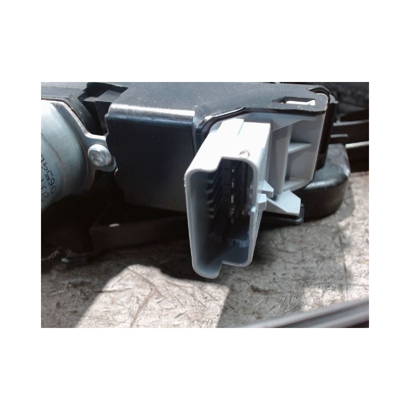 MECANISME+MOTEUR LEVE-GLACE AVANT GAUCHE PEUGEOT 208