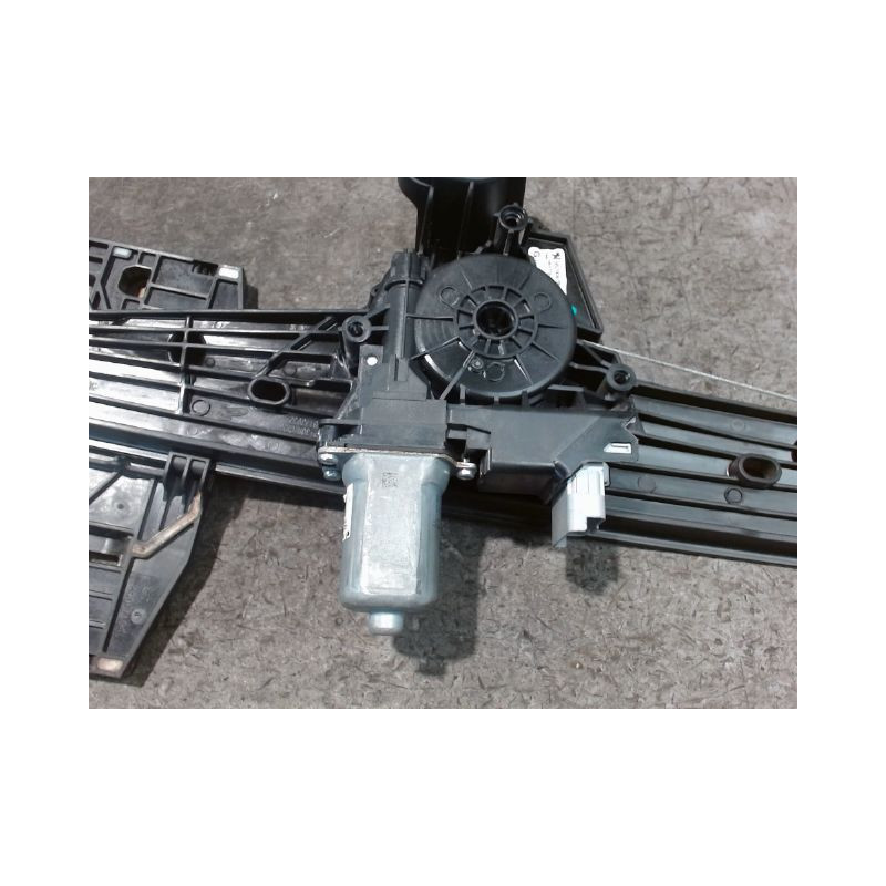 MECANISME+MOTEUR LEVE-GLACE ARRIERE GAUCHE PEUGEOT 208