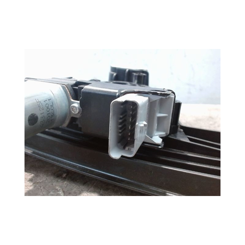MECANISME+MOTEUR LEVE-GLACE ARRIERE GAUCHE PEUGEOT 208