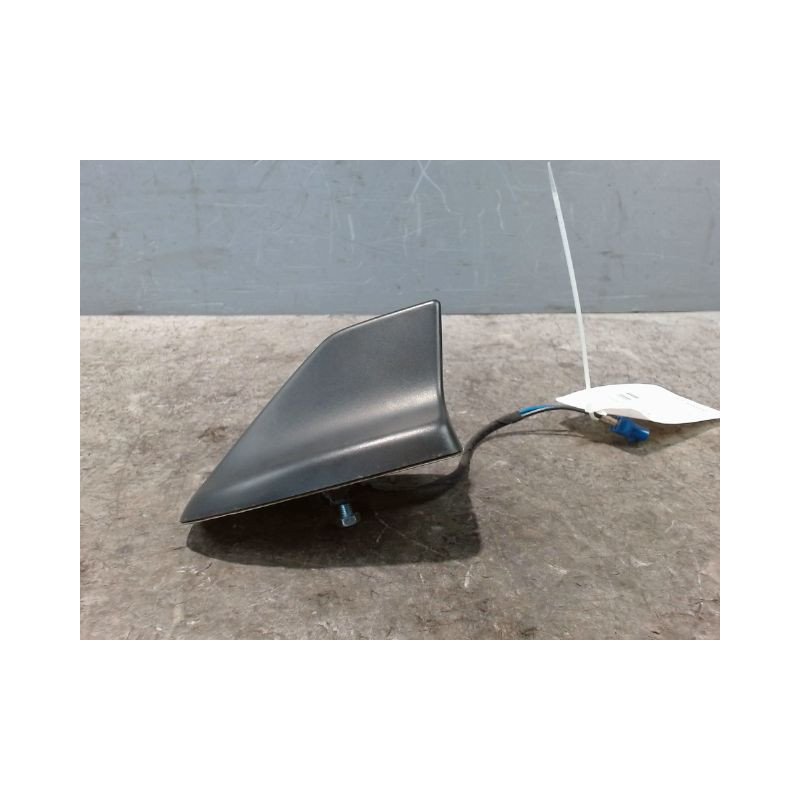 ANTENNE GPS FORD FOCUS 2008-