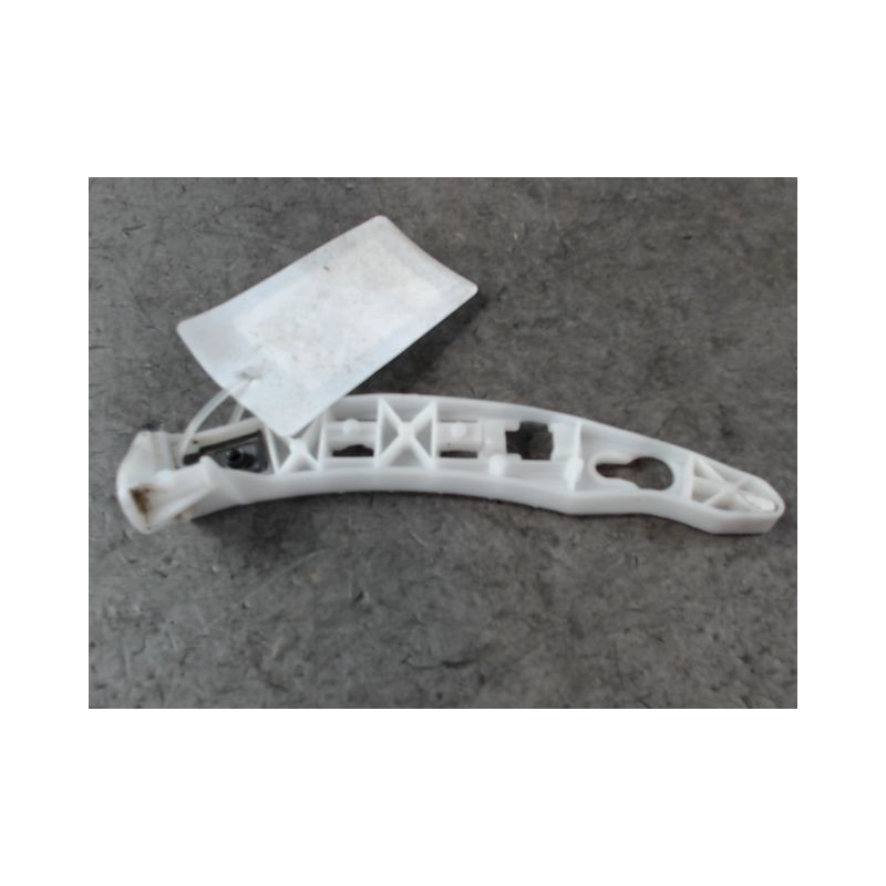SUPPORT PARE-CHOC ARG PEUGEOT 208