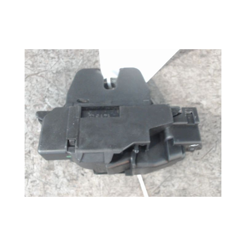 SERRURE HAYON  PEUGEOT 308 2011-