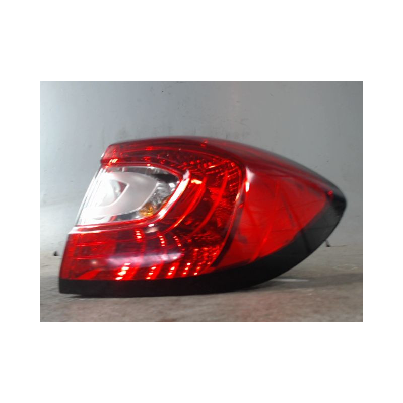 FEU ARRIERE DROIT RENAULT CAPTUR