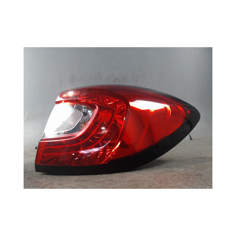 FEU ARRIERE DROIT RENAULT CAPTUR