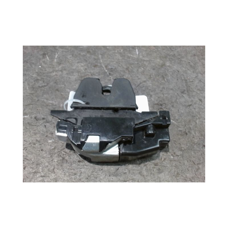 SERRURE HAYON  PEUGEOT 207 3P
