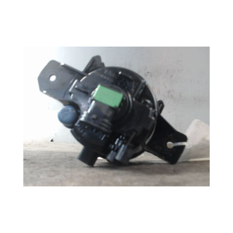 PHARE ANTIBROUILLARD AVANT GAUCHE NISSAN JUKE
