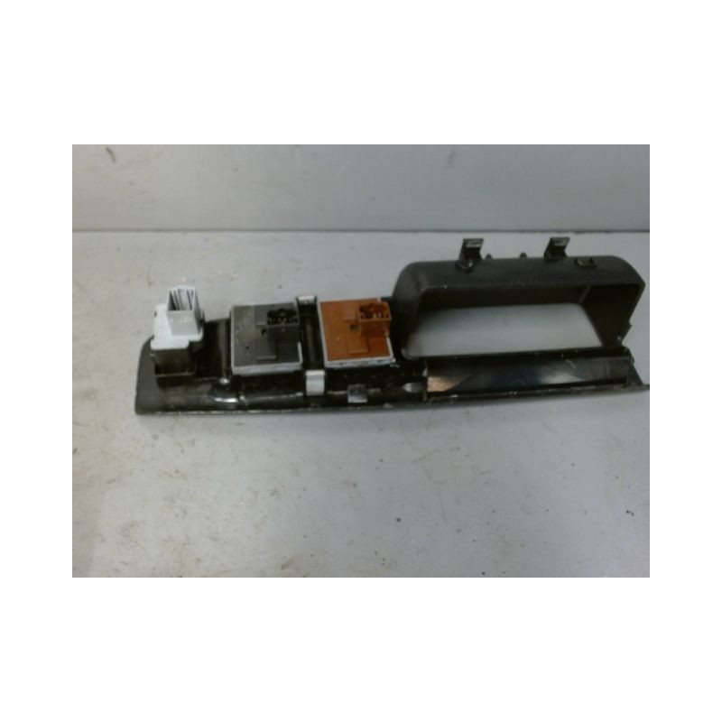 COMMANDE LEVE-GLACE PORTE AVG VOLKSWAGEN POLO