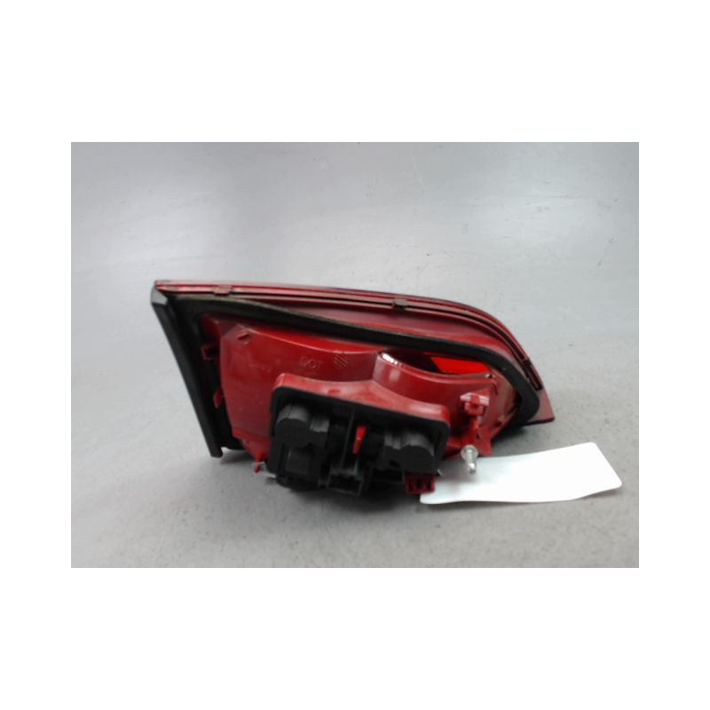 FEU ARRIERE INTERIEUR DROIT AUDI A4 BERL. III Phase 1 (8K) 2008-2011