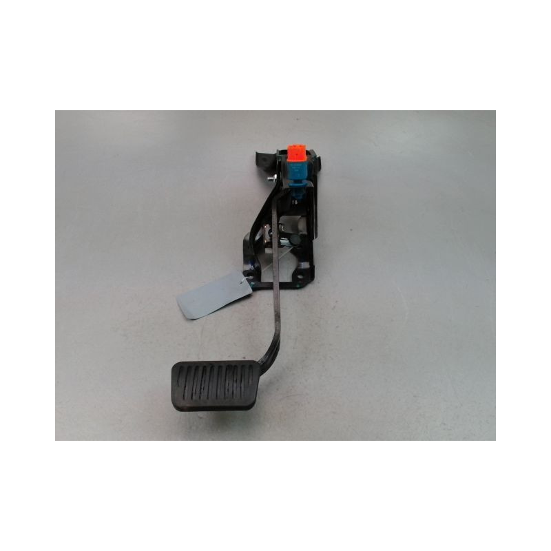 PEDALE DE FREIN BYD ATTO 2