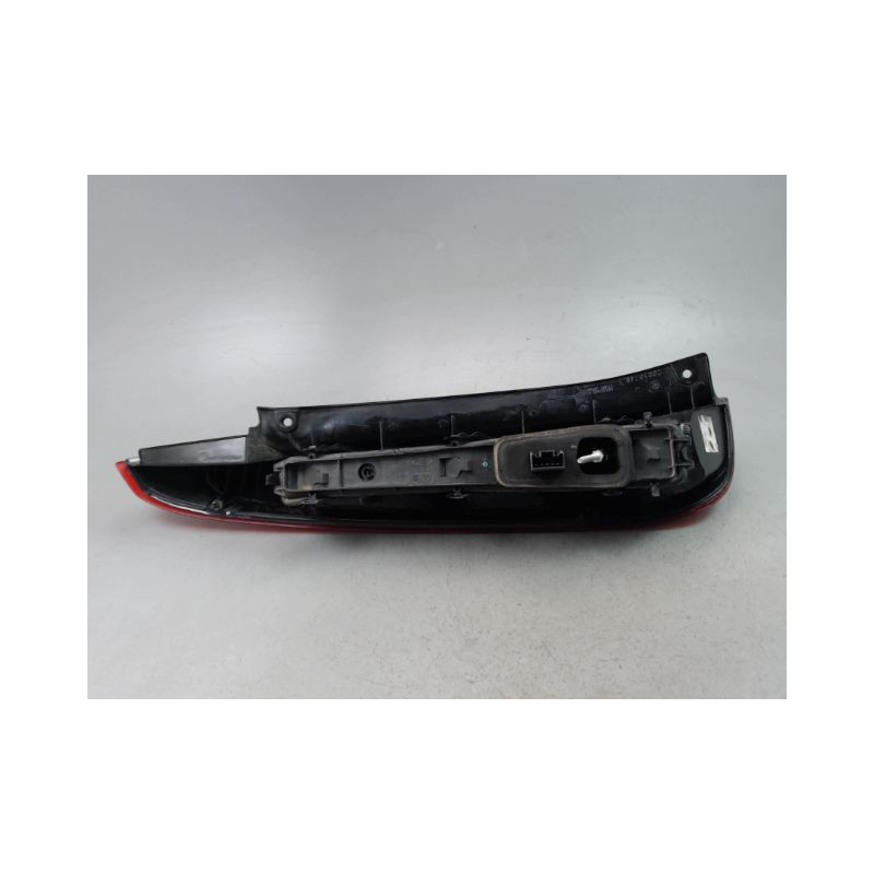 FEU ARRIERE DROIT FORD FIESTA IV Phase 2 1999-2002