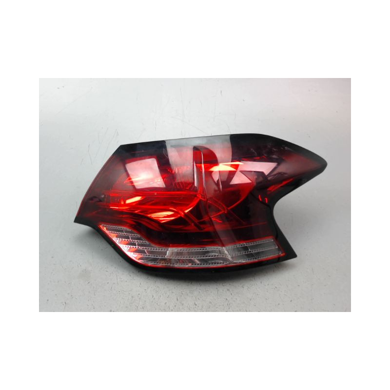 FEU ARRIERE DROIT CITROEN DS4 Phase 1 (B75) 2011-...