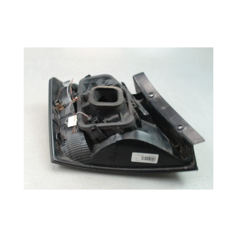 FEU ARRIERE DROIT SKODA FABIA 2007-