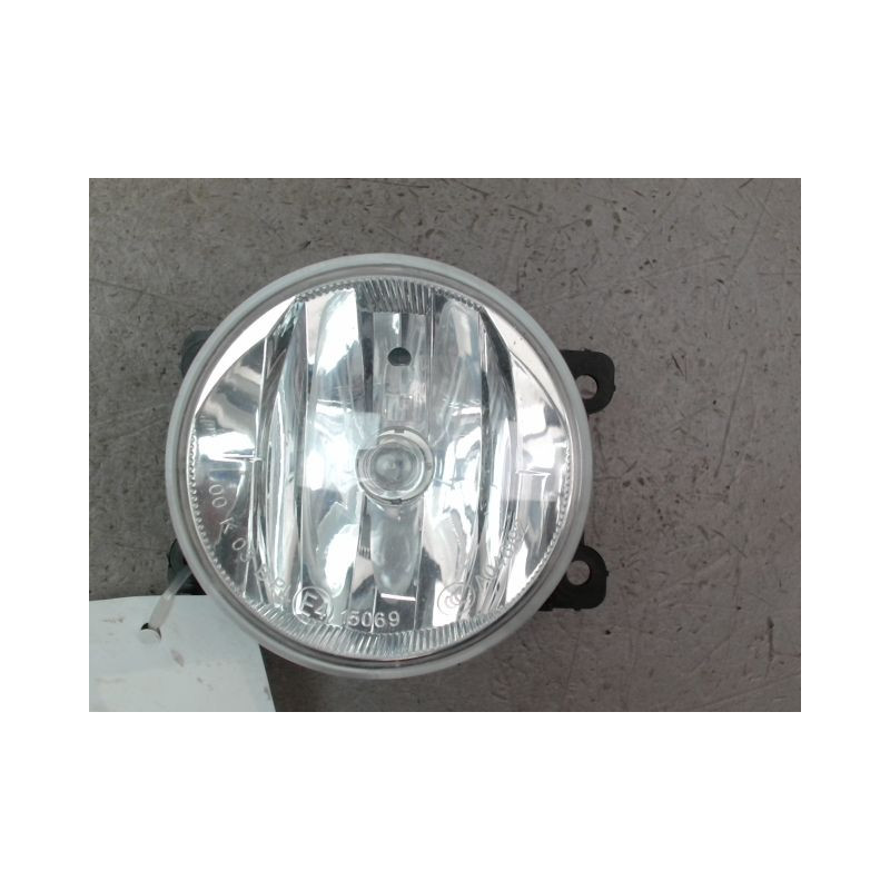 PHARE ANTIBROUILLARD AVANT GAUCHE PEUGEOT 208 Phase 1 2012-...