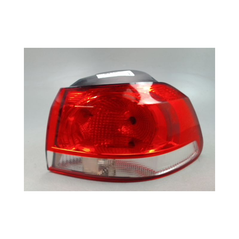 FEU ARRIERE DROIT VOLKSWAGEN GOLF VI 2008-2013