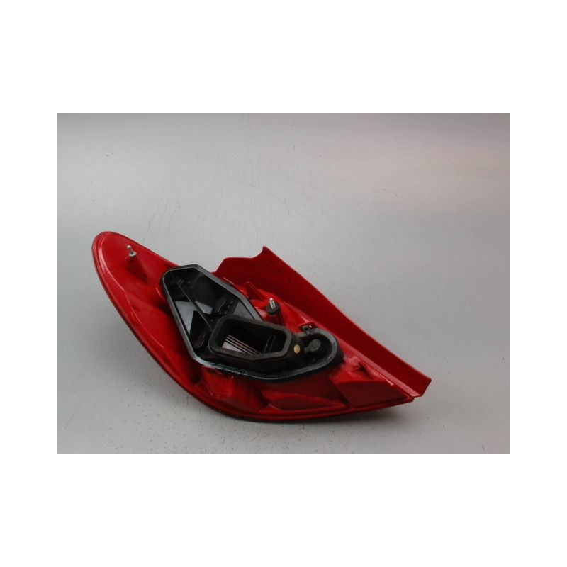 FEU ARRIERE DROIT PEUGEOT 207 2006-2013