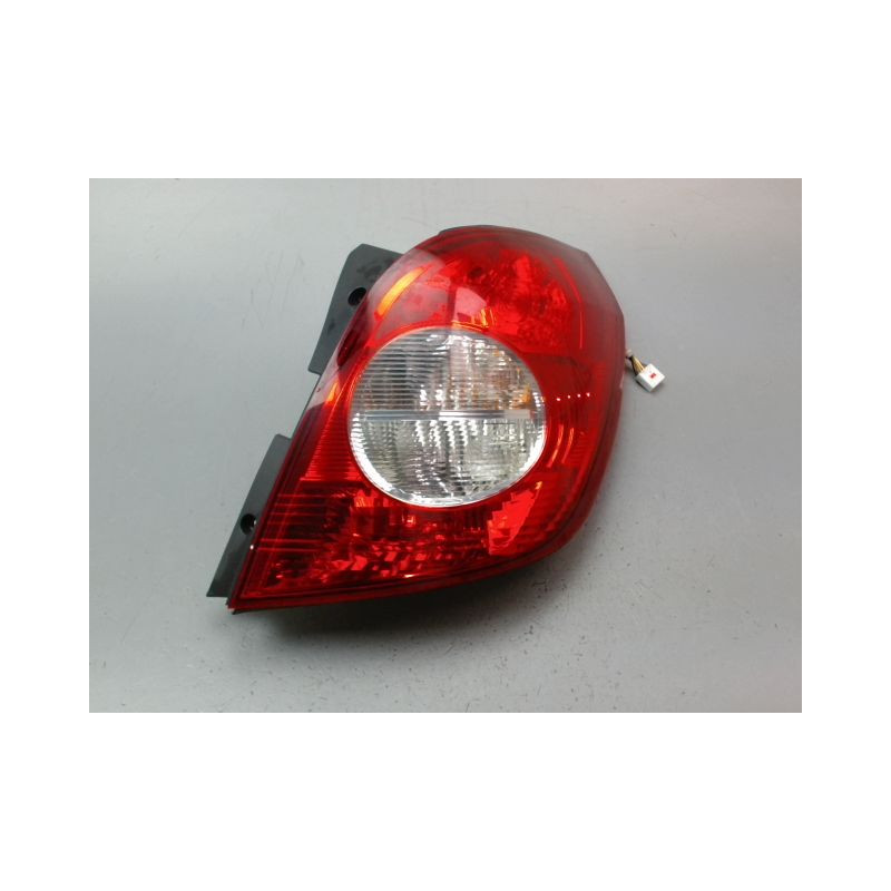 FEU ARRIERE DROIT OPEL ANTARA 2007-