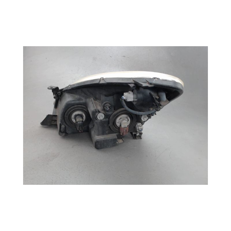 PHARE DROIT TOYOTA COROLLA