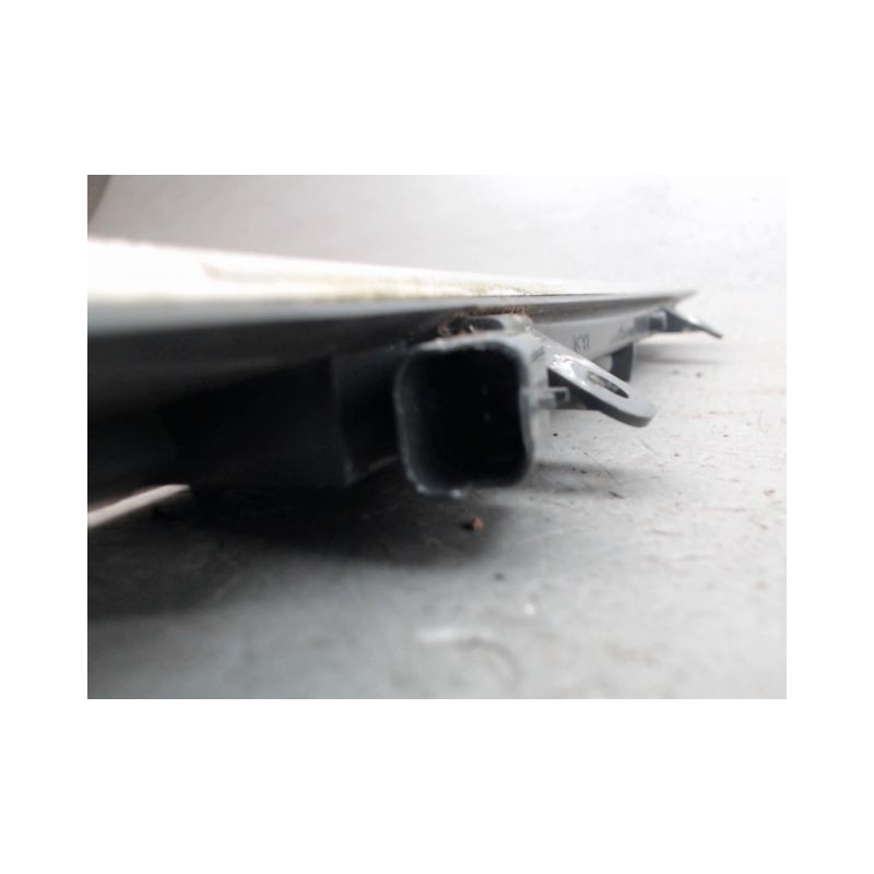 FEUX STOP SUPPLEMENTAIRE PEUGEOT 208