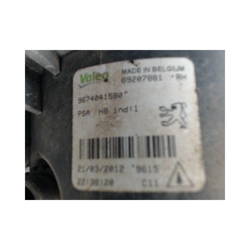 PHARE ANTIBROUILLARD AVANT DROIT PEUGEOT 308